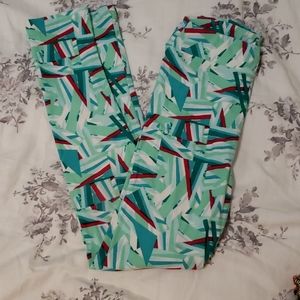 Mint/pink leggings